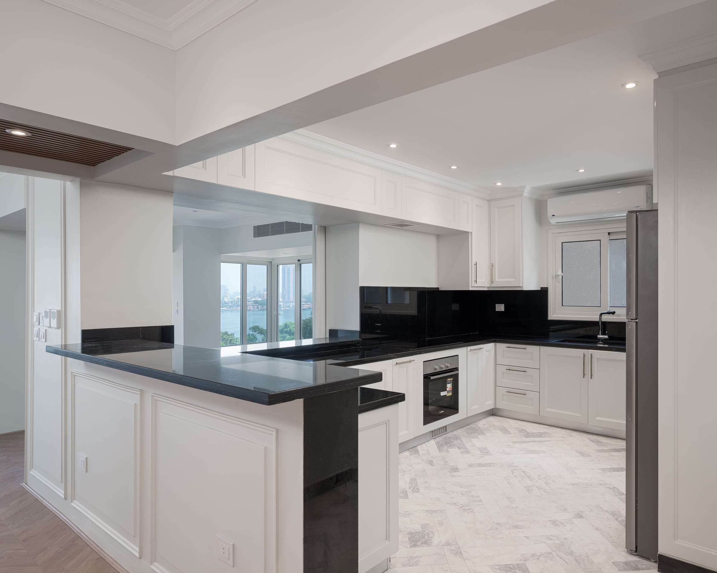 KITCHEN - Image 1 of 11